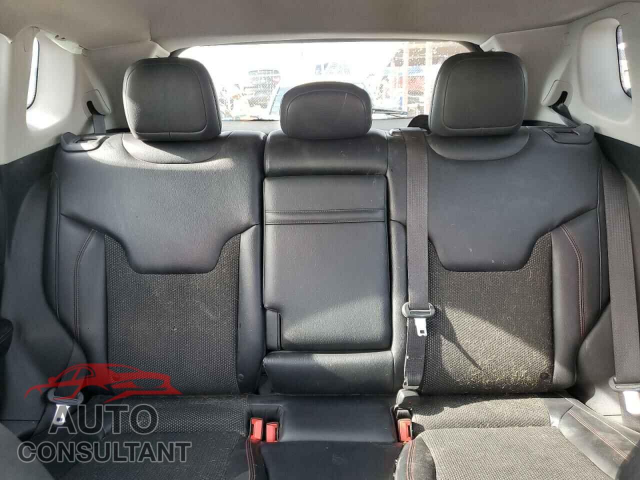 JEEP COMPASS 2018 - 3C4NJDDB1JT128743