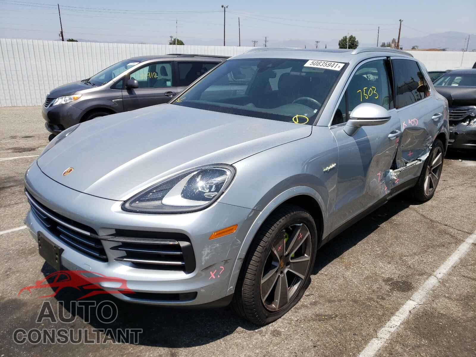 PORSCHE CAYENNE 2020 - WP1AE2AYXLDA22735