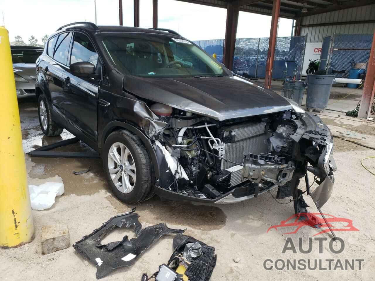 FORD ESCAPE 2017 - 1FMCU0G95HUF02377