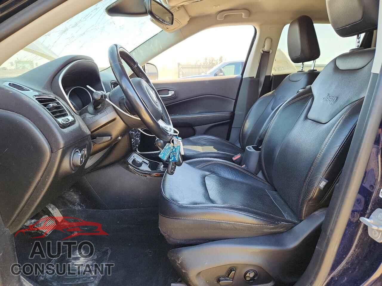 JEEP COMPASS 2018 - 3C4NJDCB9JT201567