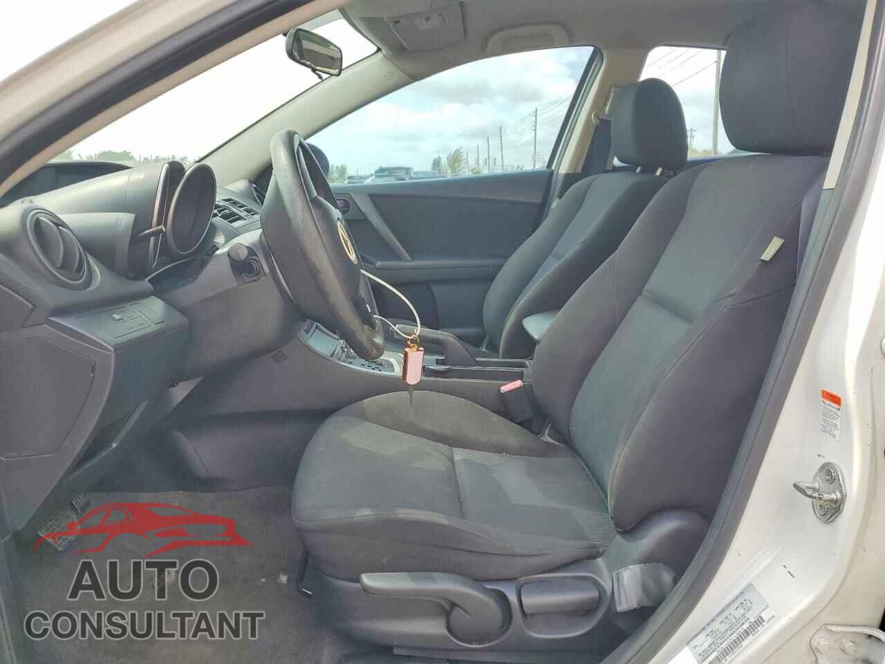 MAZDA 3 2011 - JM1BL1UG2B1438870