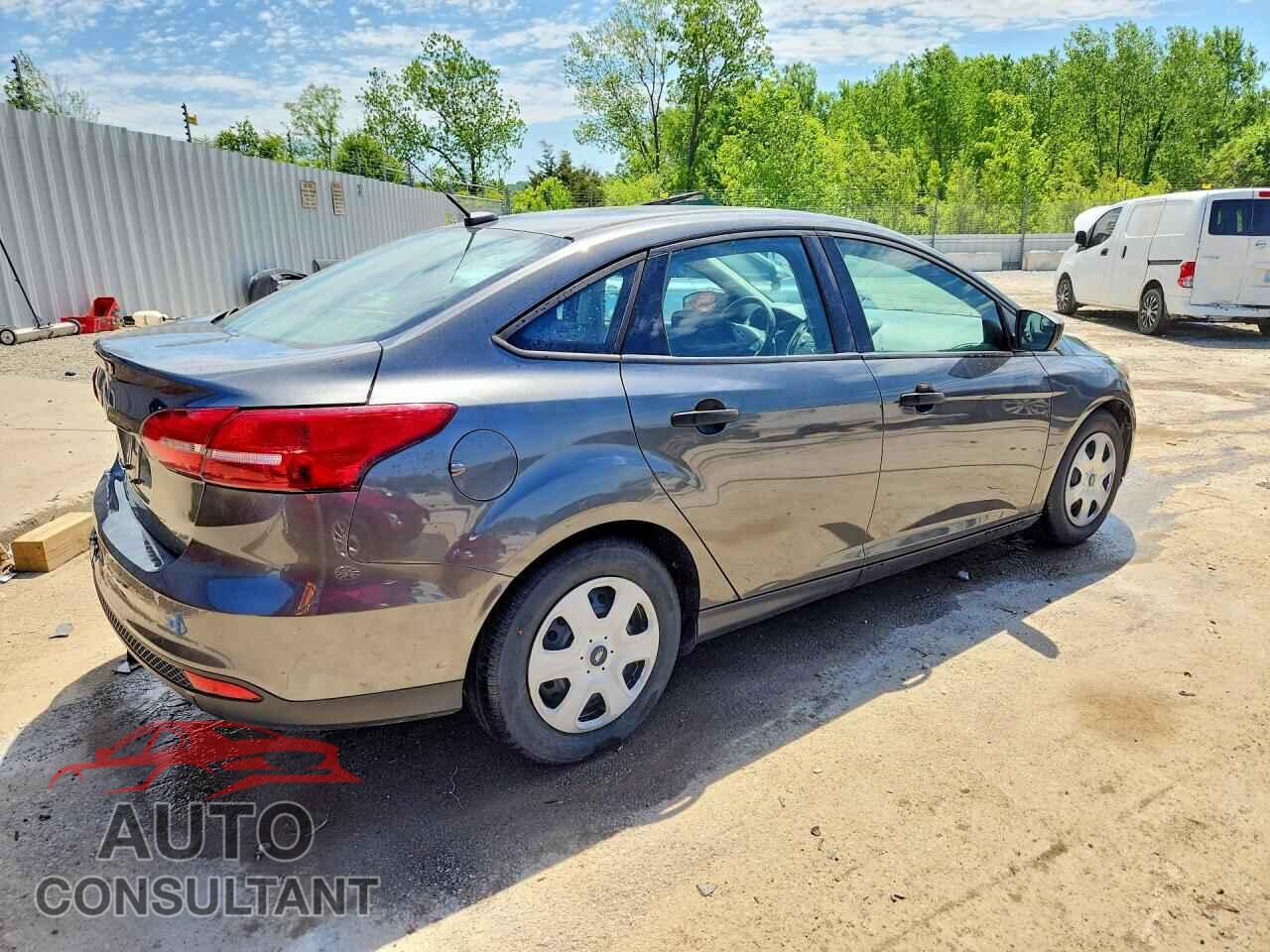 FORD FOCUS 2017 - 1FADP3E26HL203483