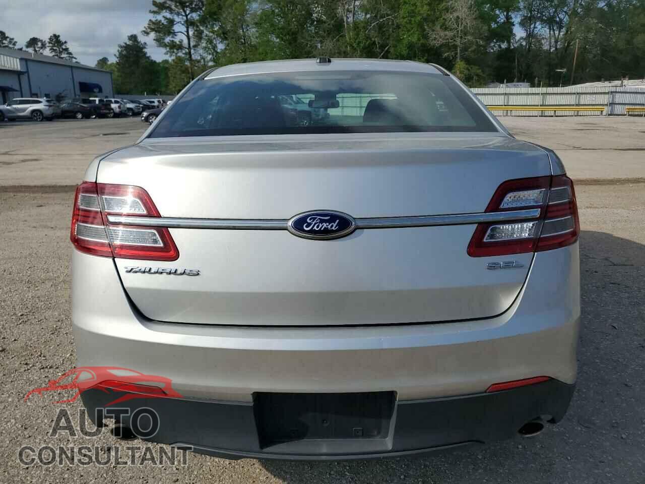 FORD TAURUS 2013 - 1FAHP2E85DG103149