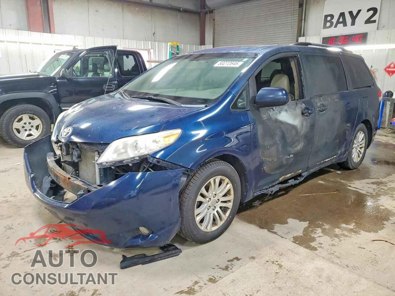 TOYOTA SIENNA 2012 - 5TDYK3DC8CS257007