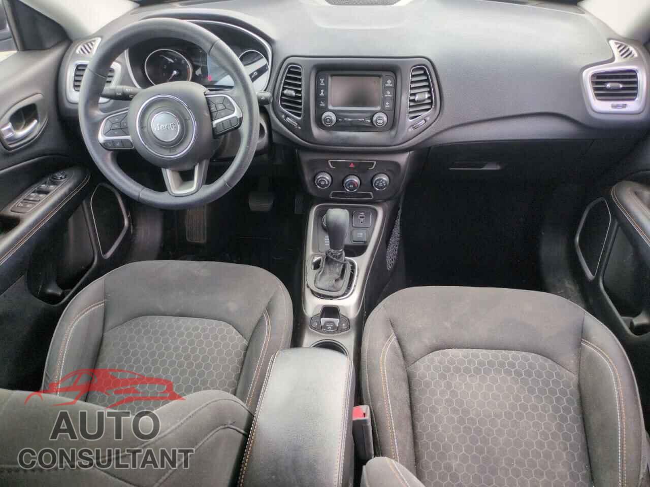 JEEP COMPASS 2017 - 3C4NJDAB3HT656265