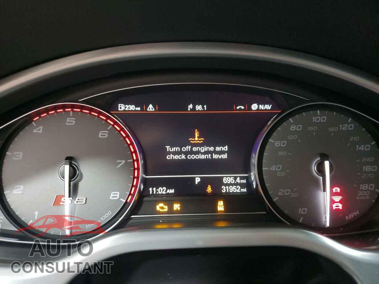 AUDI S8 2014 - WAUD2AFD3EN004210