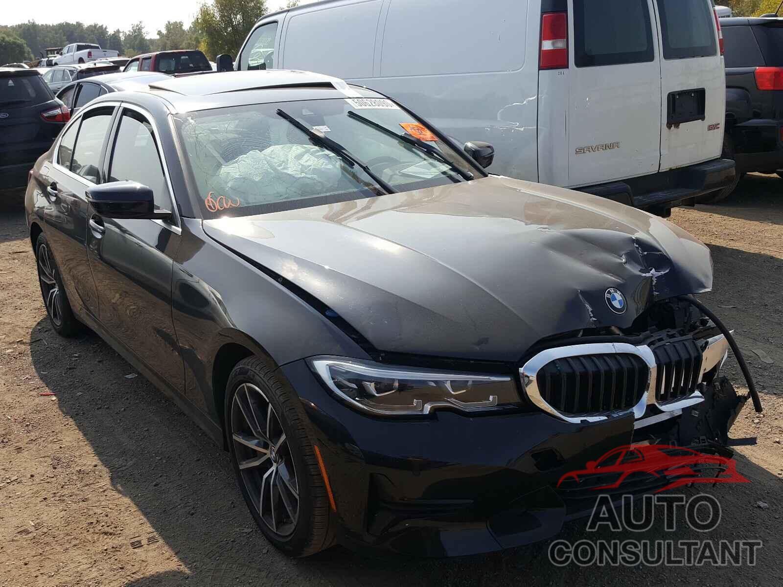 BMW 3 SERIES 2019 - WBA5R1C55KAK11004