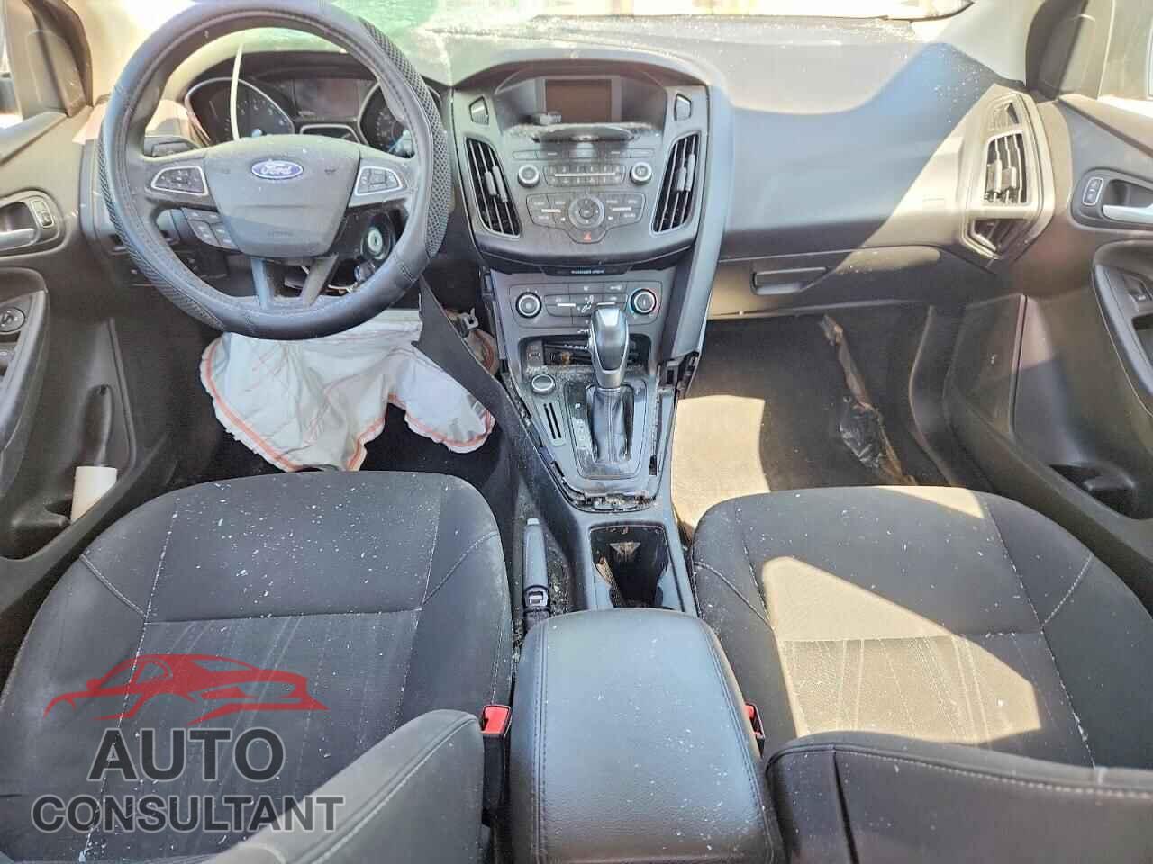 FORD FOCUS 2016 - 1FADP3F27GL284653