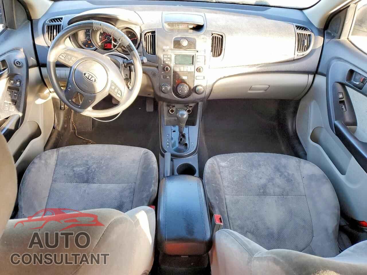 KIA FORTE 2010 - KNAFU4A20A5810543