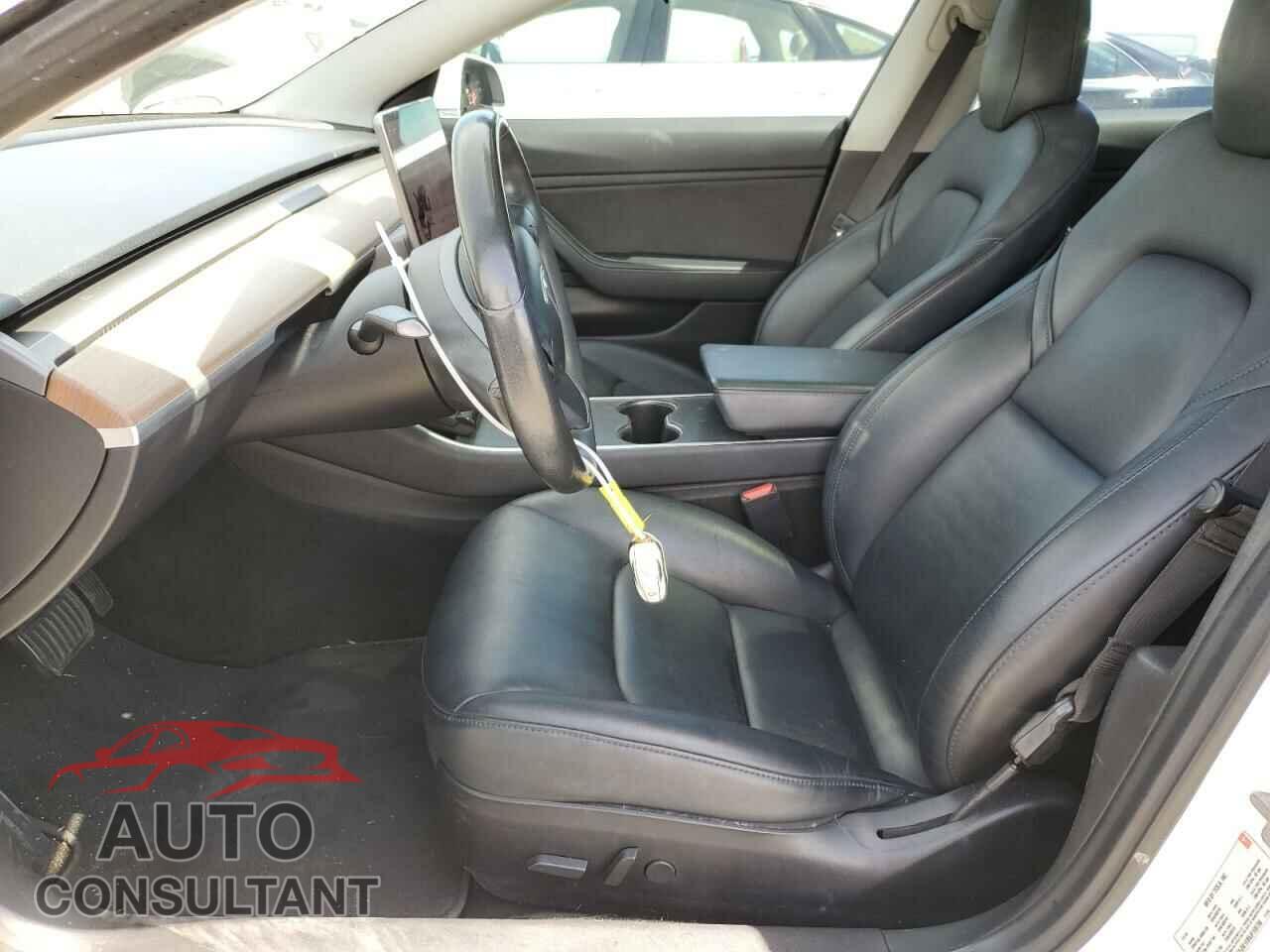 TESLA MODEL 3 2018 - 5YJ3E1EB5JF128736