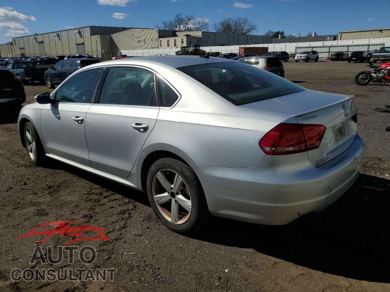 VOLKSWAGEN PASSAT 2012 - 1VWBP7A31CC095240