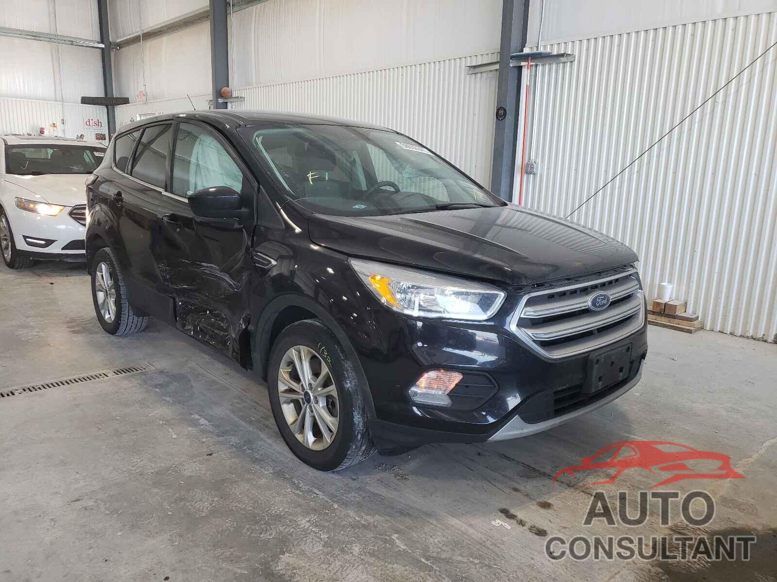 FORD ESCAPE 2017 - 1FMCU9GD3HUD76500