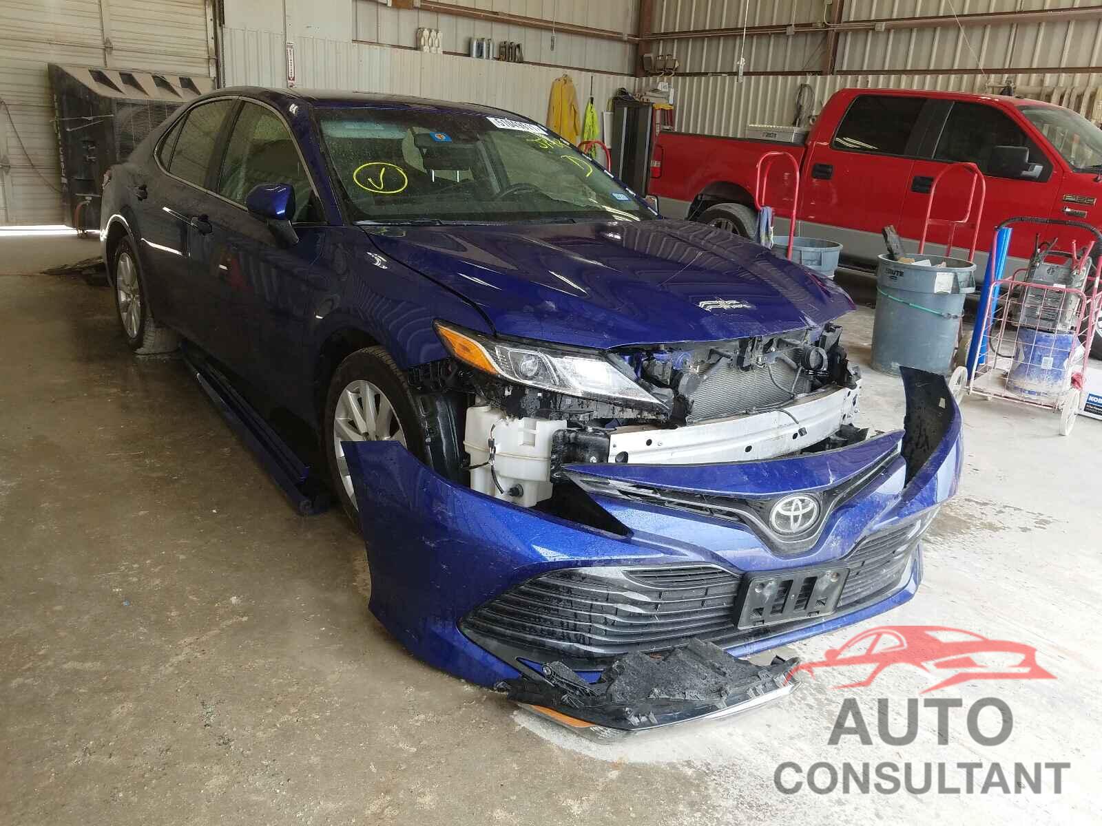 TOYOTA CAMRY 2018 - JTNB11HK5J3044623