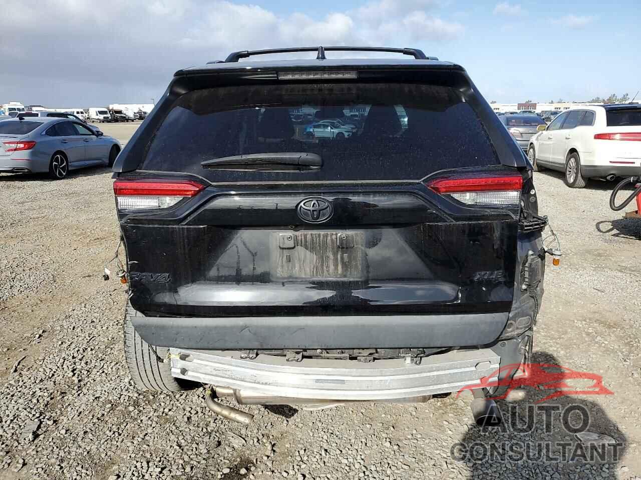 TOYOTA RAV4 2021 - 2T3C1RFV4MC117102