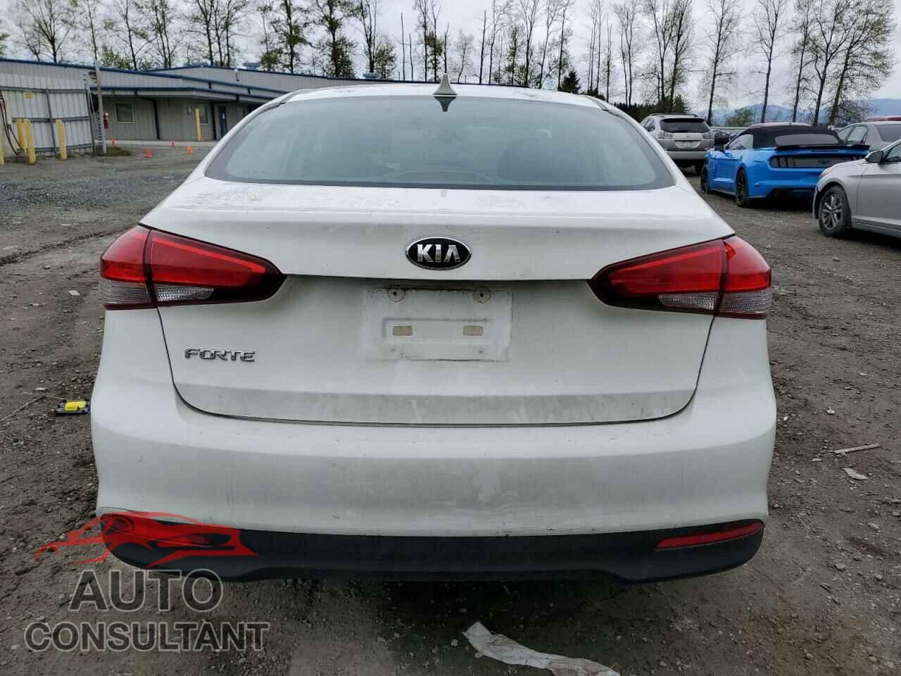 KIA FORTE 2017 - 3KPFK4A74HE066075