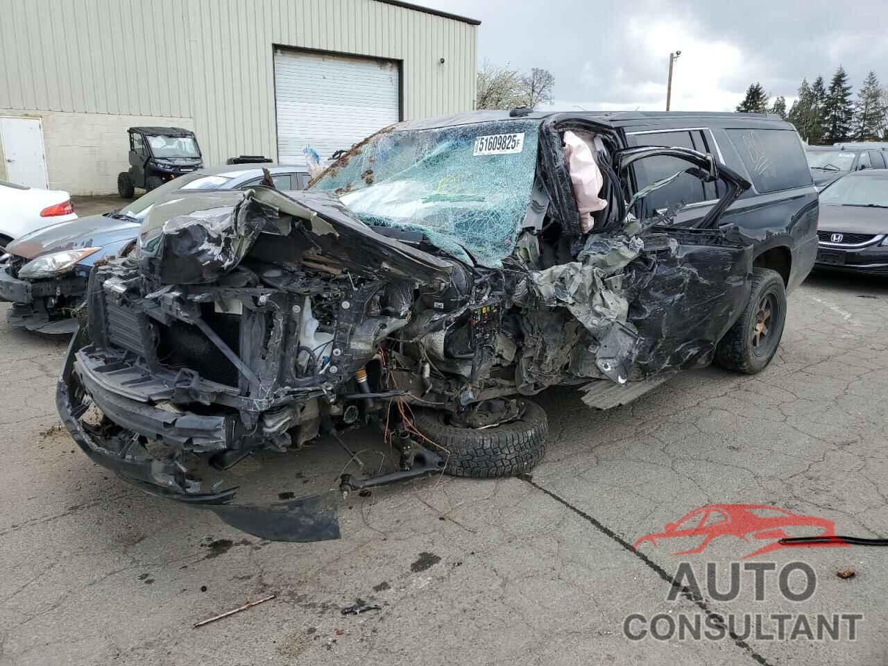 CHEVROLET SUBURBAN 2017 - 1GNSKHKC8HR117574