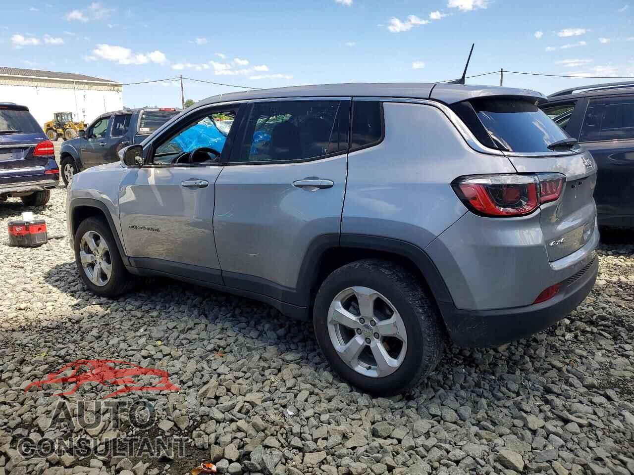 JEEP COMPASS 2018 - 3C4NJDBB4JT434211