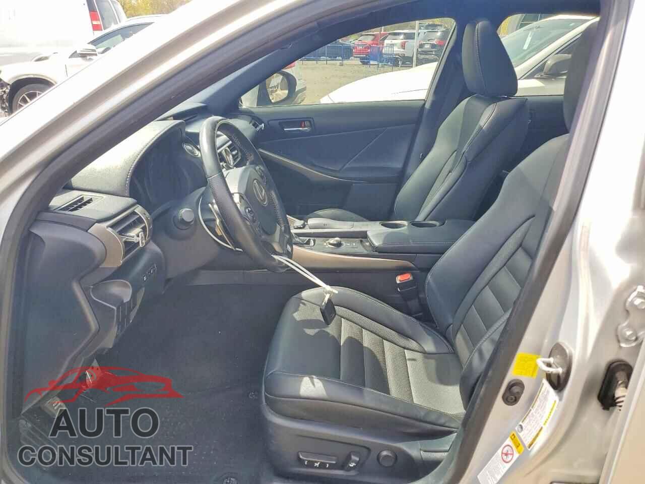 LEXUS IS 2016 - JTHCM1D2XG5008699