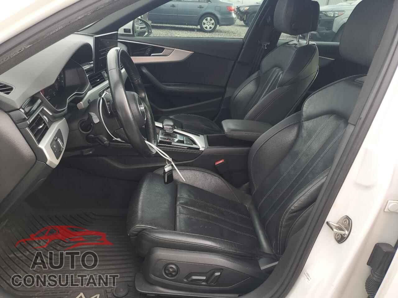 AUDI A4 2020 - WAUHMAF48LA056044