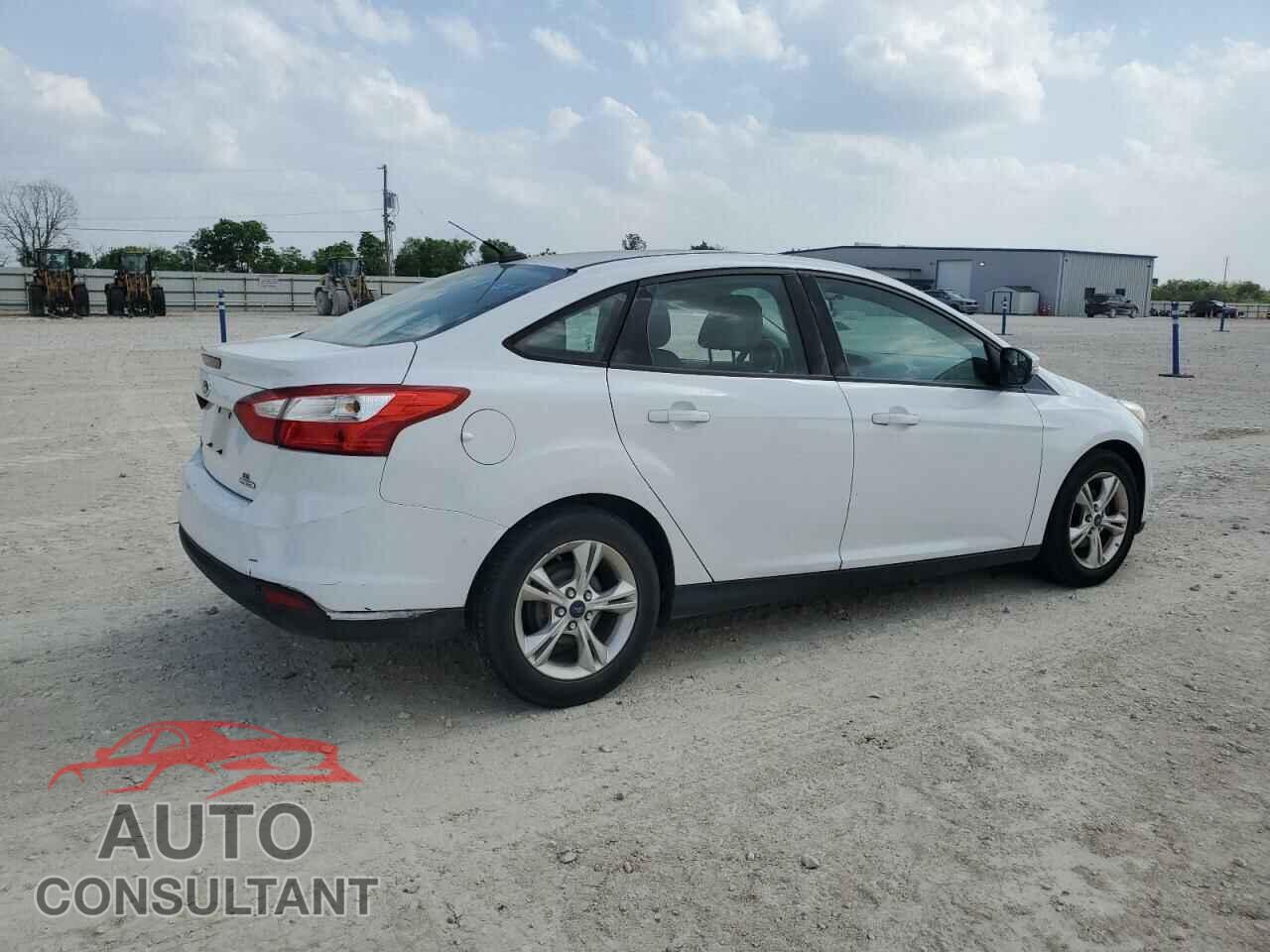 FORD FOCUS 2013 - 1FADP3F2XDL198801
