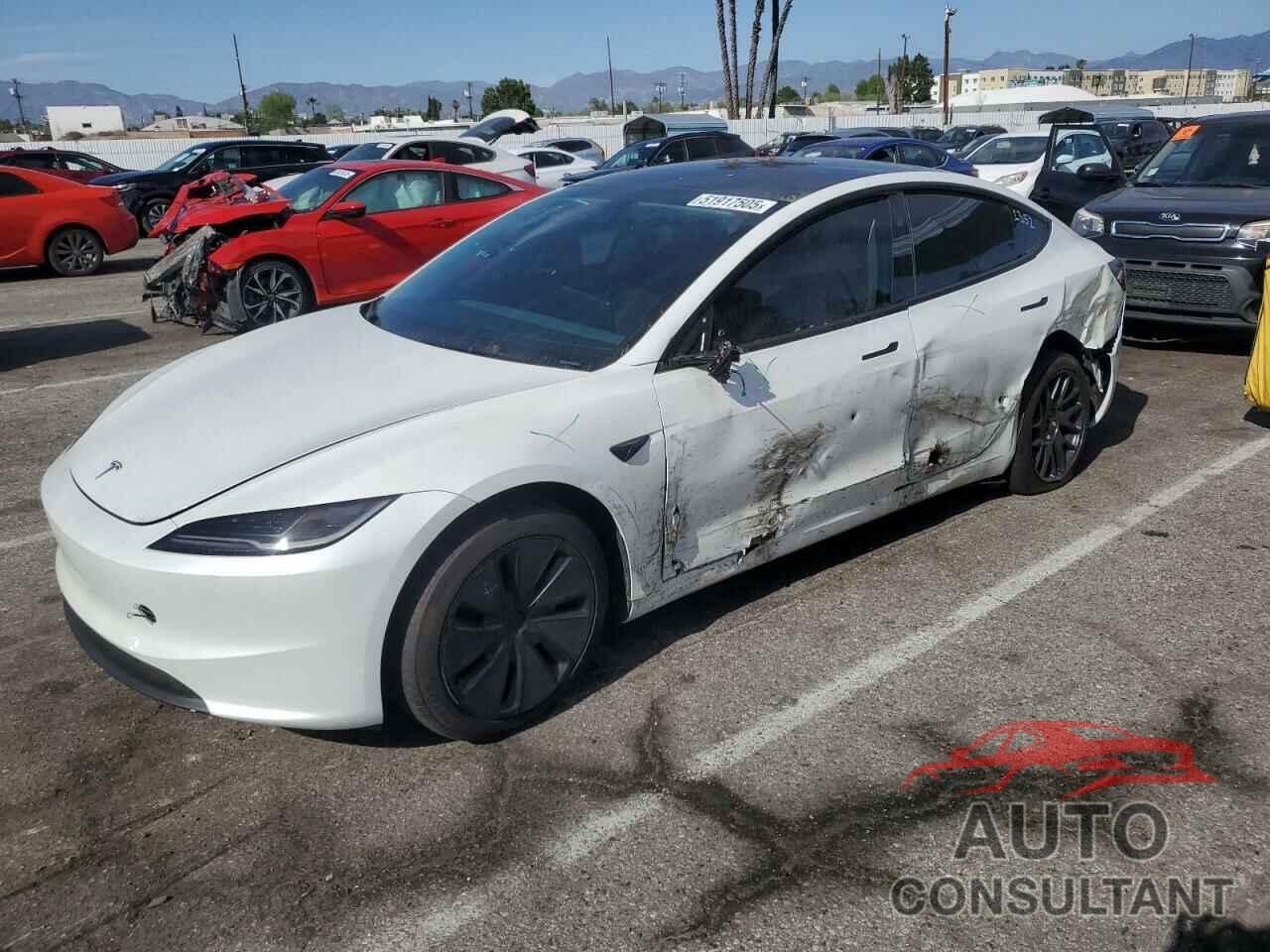 TESLA MODEL 3 2024 - 5YJ3E1EA4RF786437