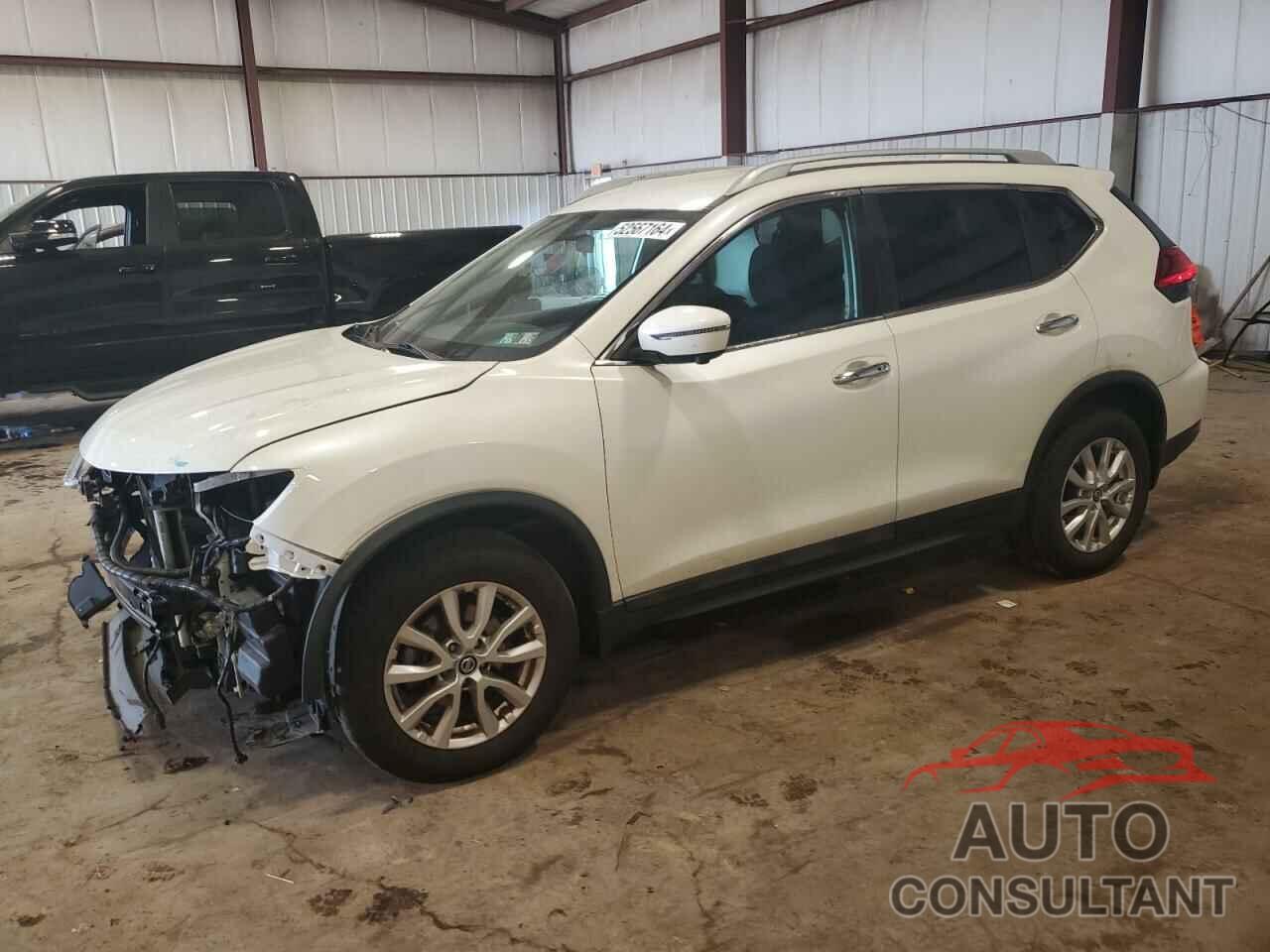 NISSAN ROGUE 2017 - 5N1AT2MV3HC860218