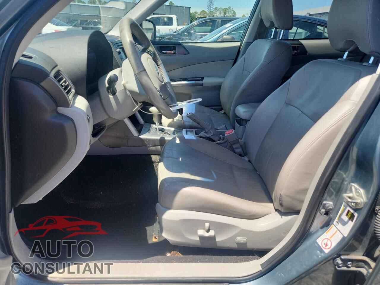 SUBARU FORESTER 2013 - JF2SHAEC7DH420096