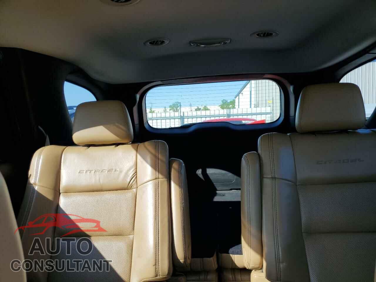 DODGE DURANGO 2013 - 1C4SDHET2DC668398