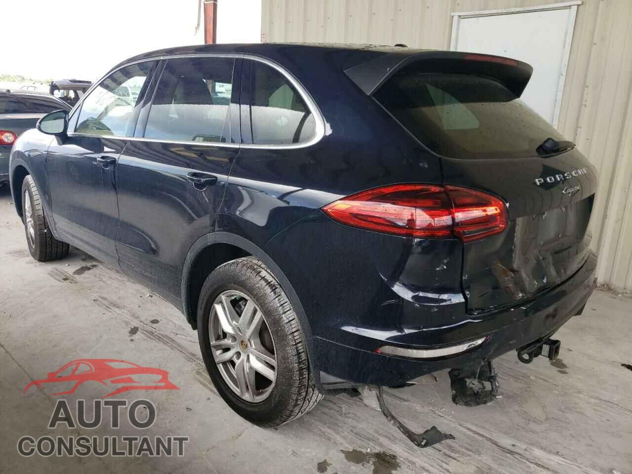 PORSCHE CAYENNE 2016 - WP1AA2A25GLA02086
