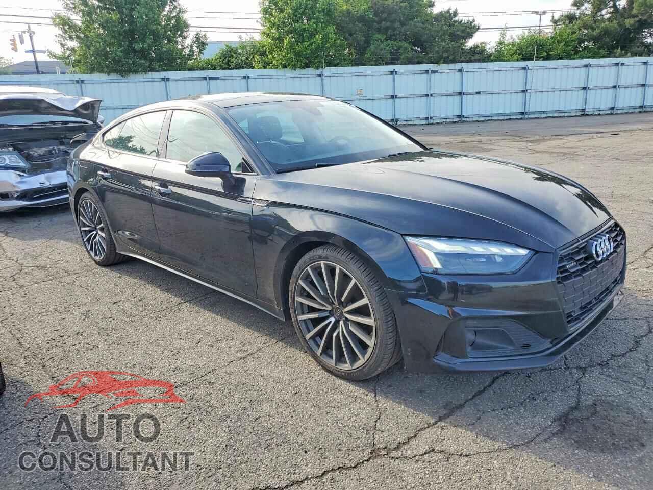 AUDI A5 2022 - WAUCBCF51NA028285