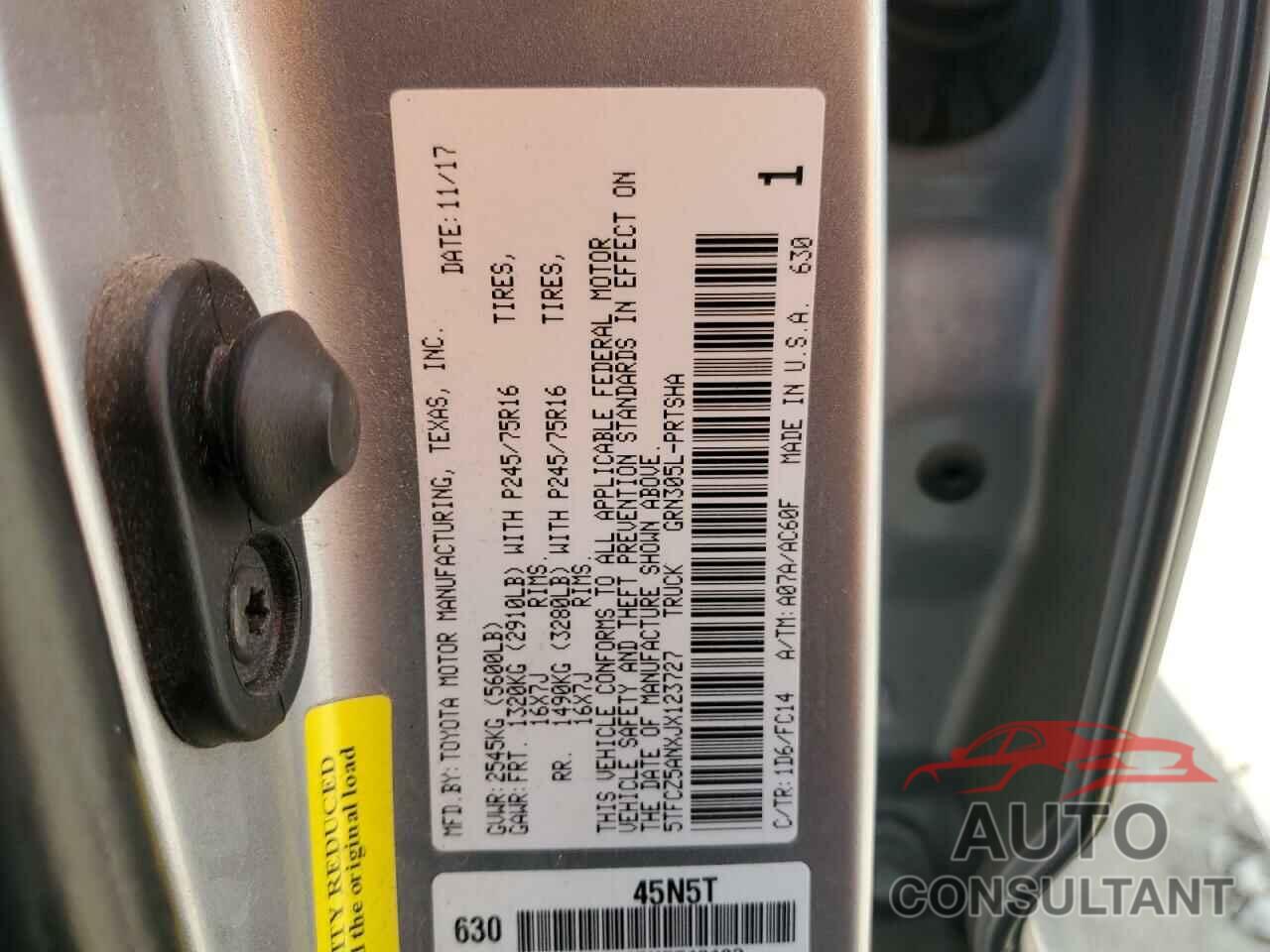 TOYOTA TACOMA 2018 - 5TFCZ5ANXJX123727