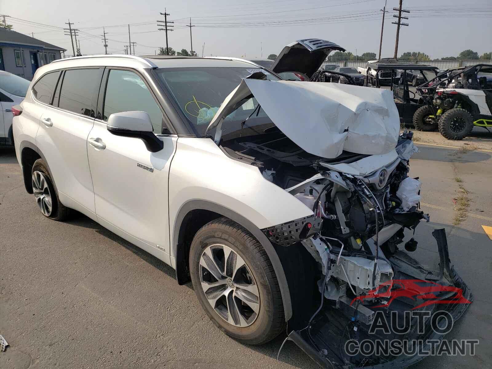 TOYOTA HIGHLANDER 2021 - 5TDHBRCH0MS527316
