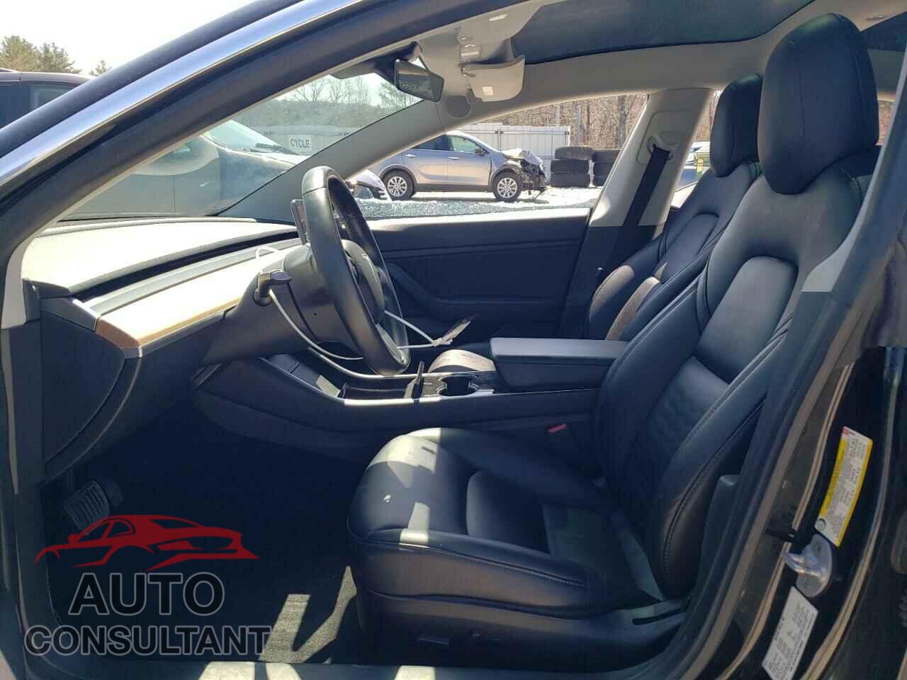 TESLA MODEL 3 2019 - 5YJ3E1EA6KF306887