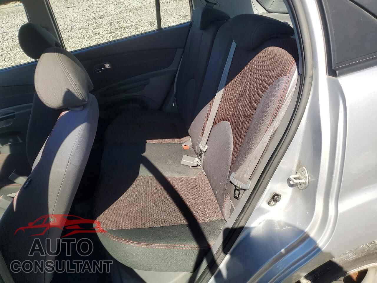 KIA RIO 2011 - KNADH5A30B6796357