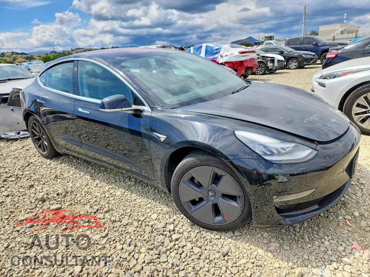 TESLA MODEL 3 2019 - 5YJ3E1EB8KF199141