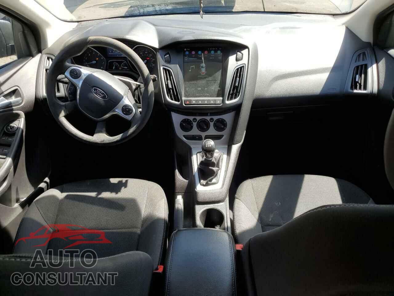 FORD FOCUS 2014 - 1FADP3K26EL293900