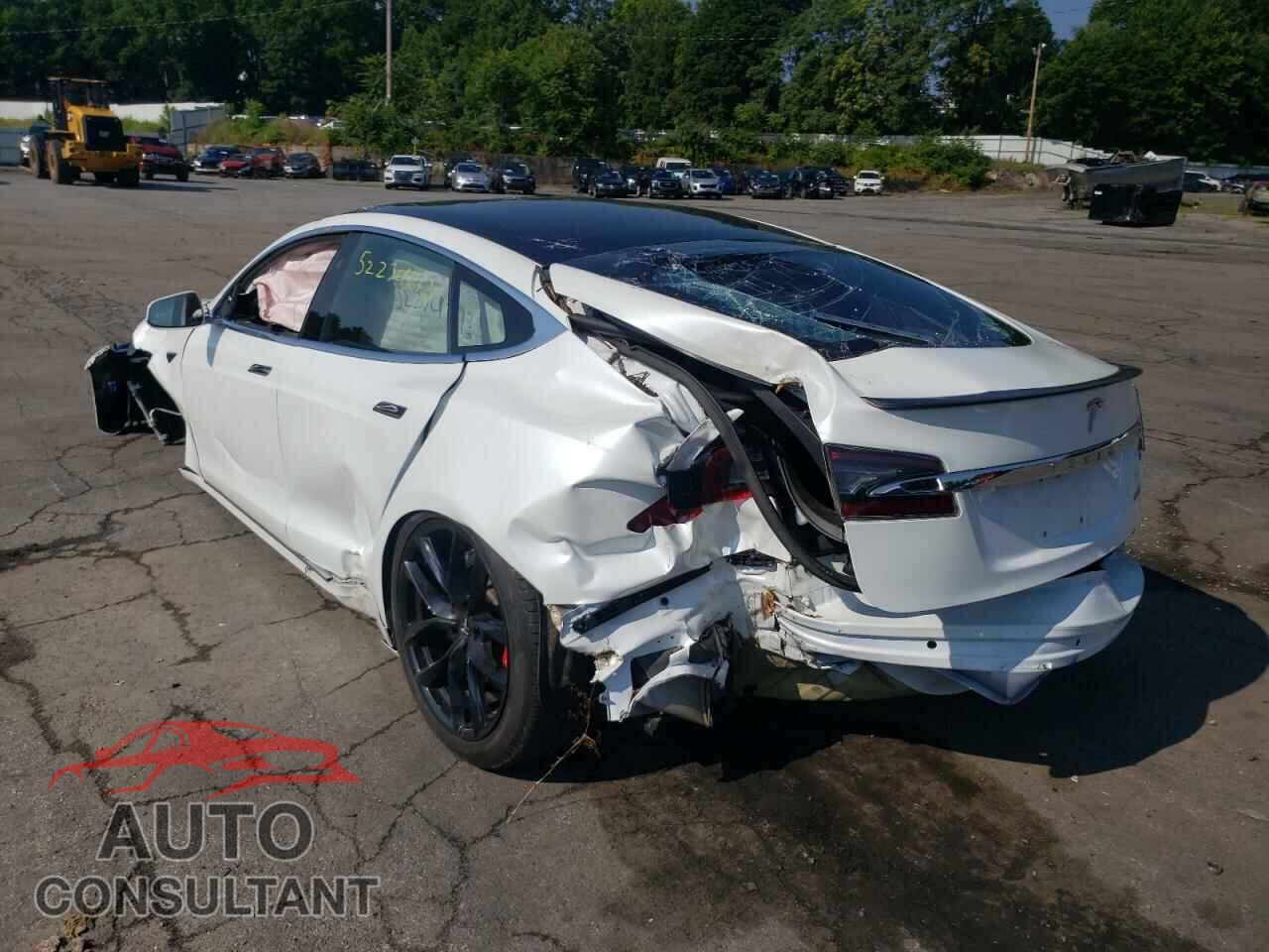 TESLA MODEL S 2019 - 5YJSA1E4XKF344172