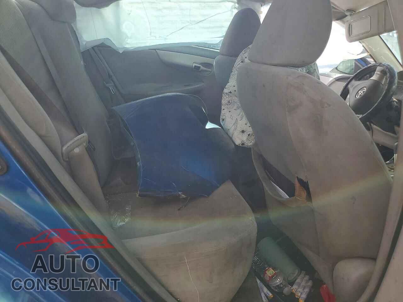 TOYOTA COROLLA 2010 - 2T1BU4EEXAC302475