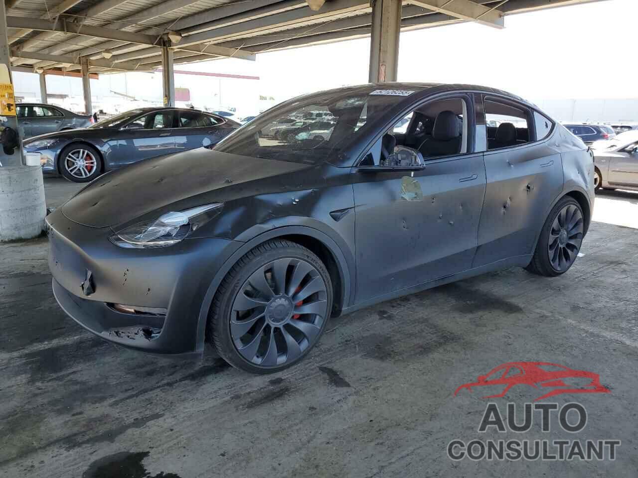 TESLA MODEL Y 2024 - 7SAYGDEFXRF037934