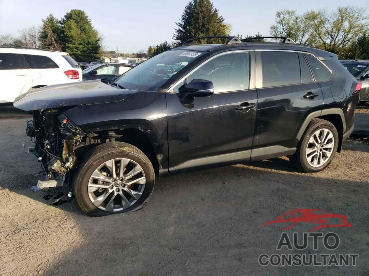 TOYOTA RAV4 2023 - 2T3A1RFV0PW339775