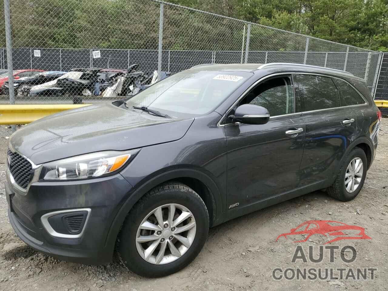 KIA SORENTO 2017 - 5XYPGDA38HG327987
