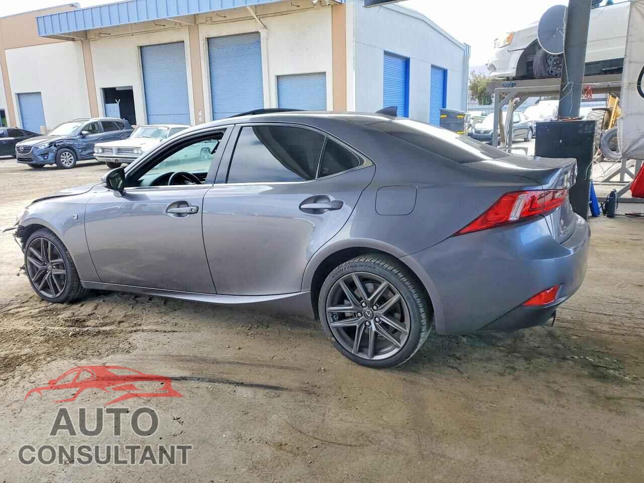 LEXUS IS 2014 - JTHBE1D28E5011462