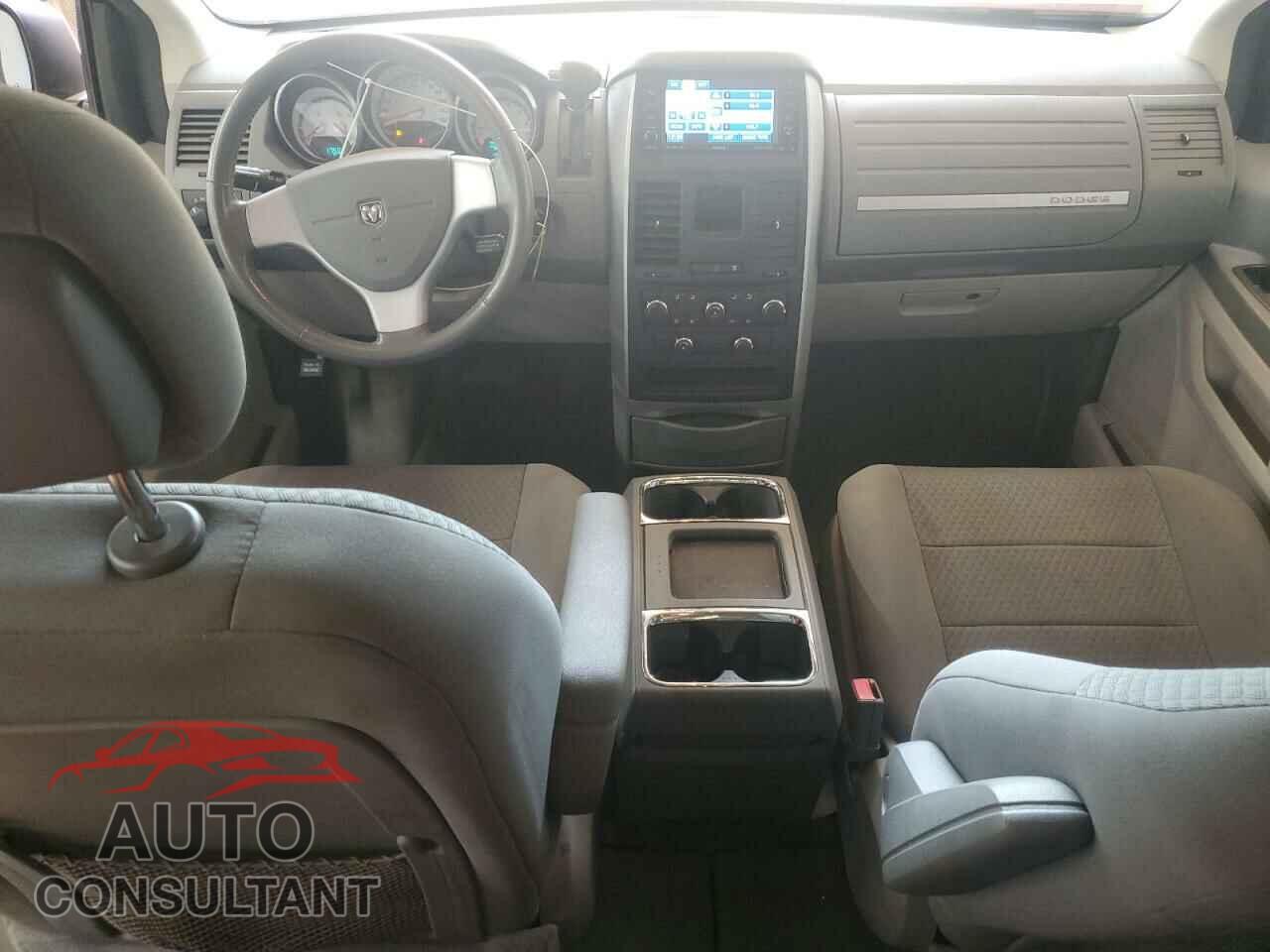 DODGE CARAVAN 2010 - 2D4RN3D11AR440333