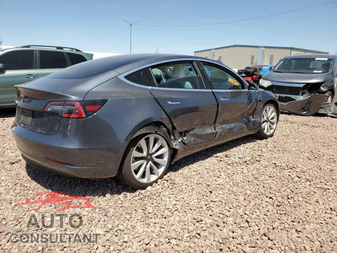 TESLA MODEL 3 2020 - 5YJ3E1EA4LF606834