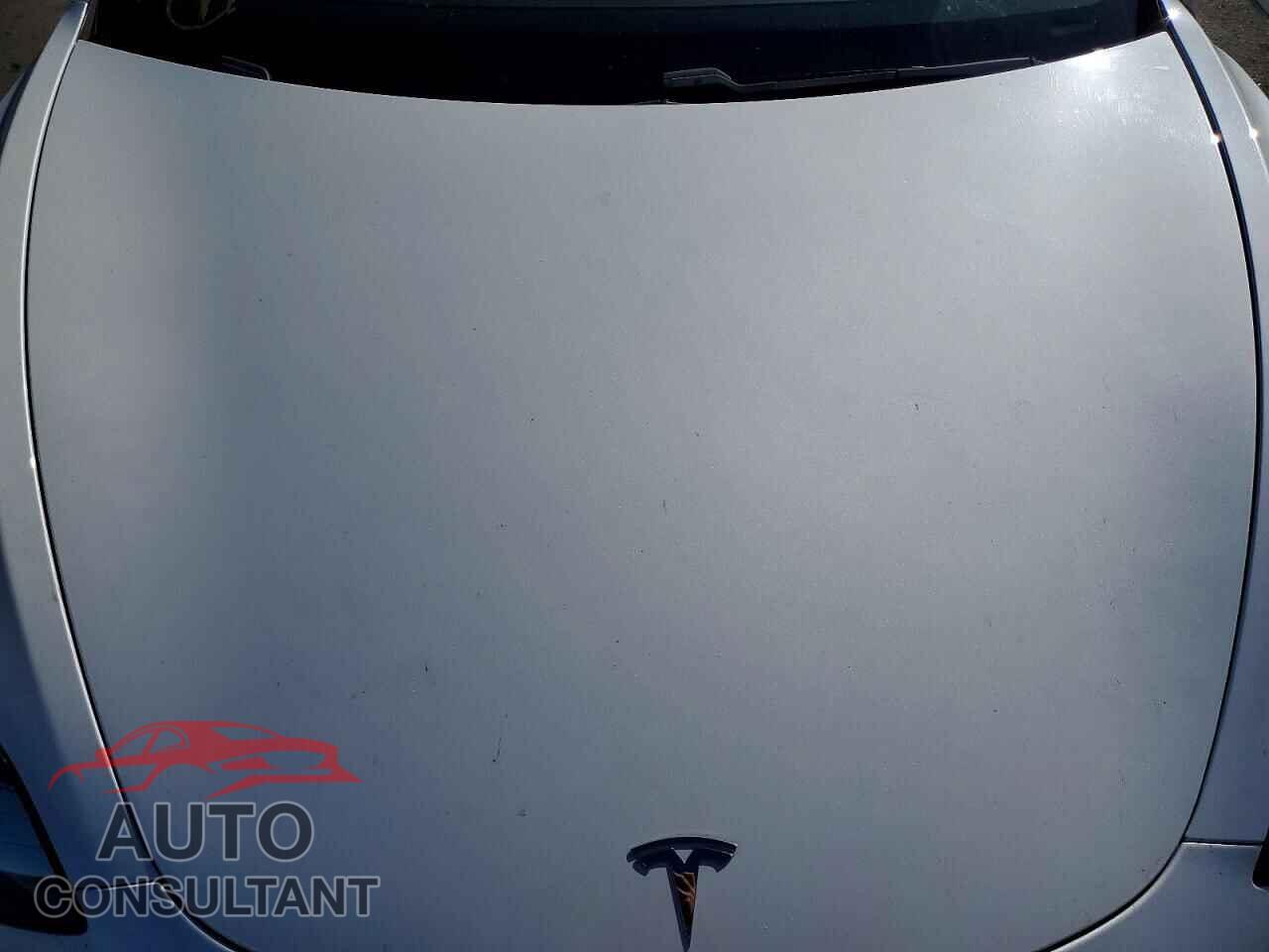 TESLA MODEL 3 2020 - 5YJ3E1EC7LF642079