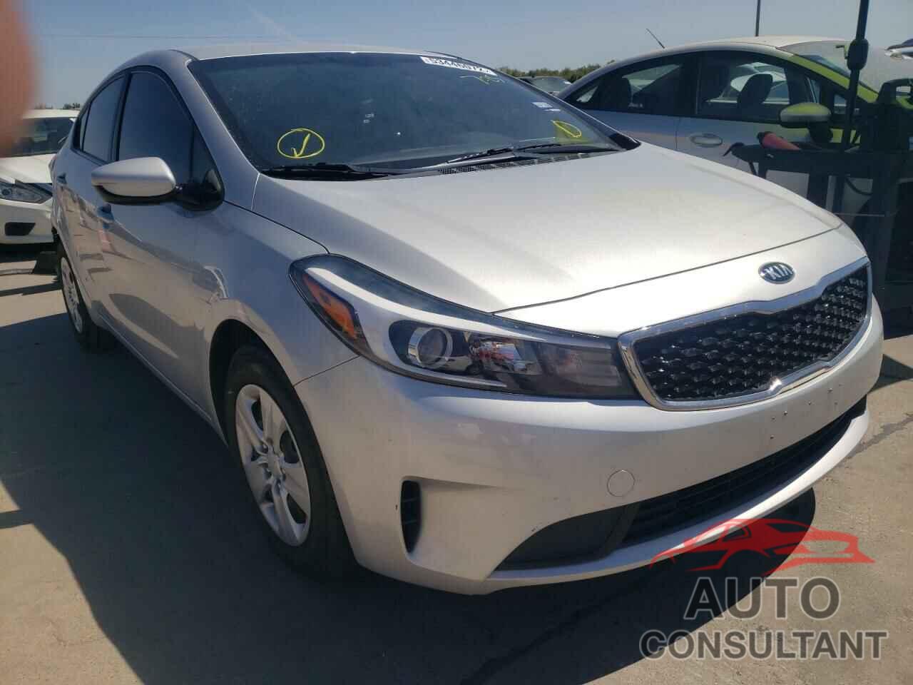 KIA FORTE 2018 - 3KPFK4A76JE213003