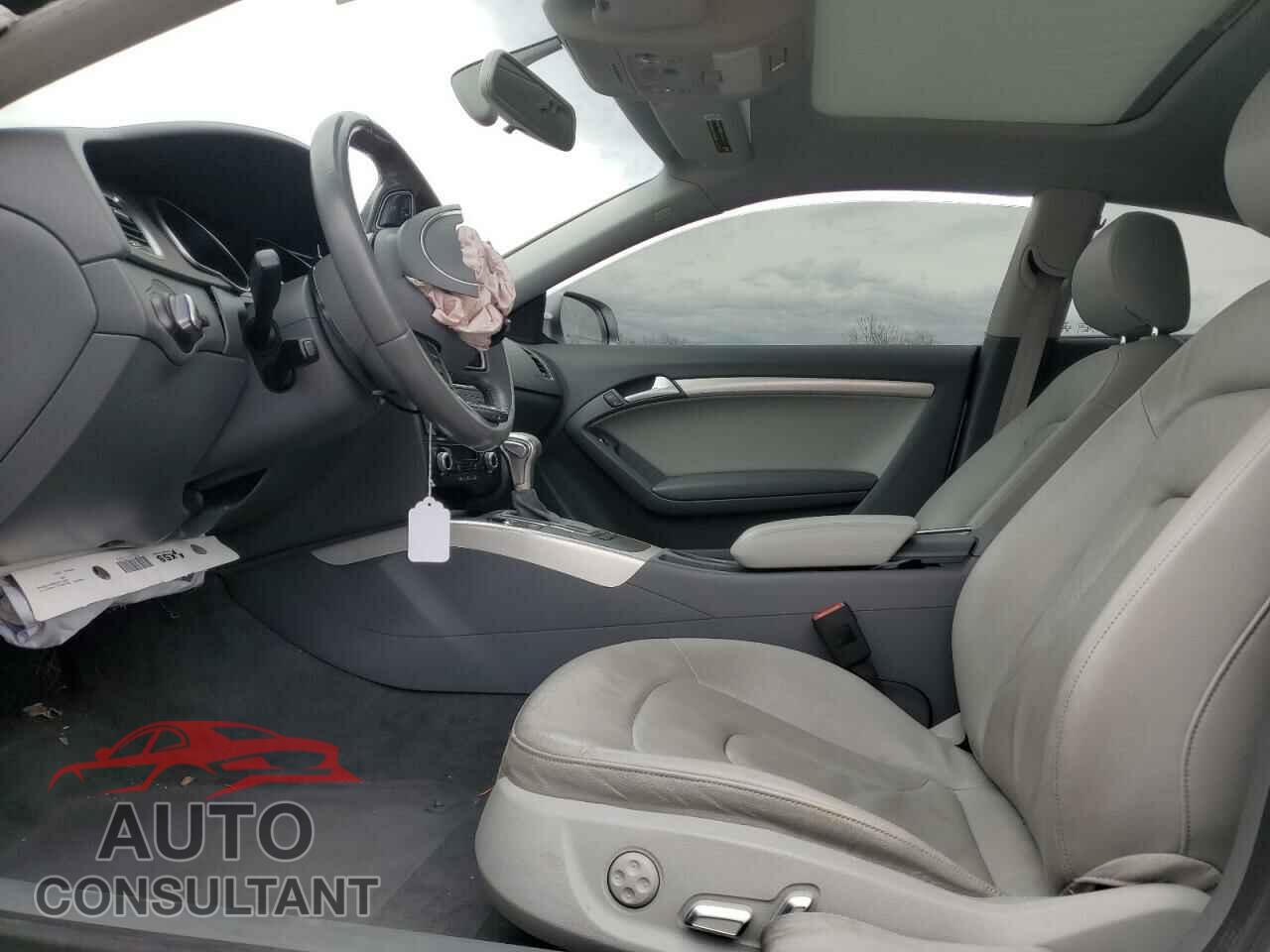 AUDI A5 2013 - WAUCFAFR2DA018360