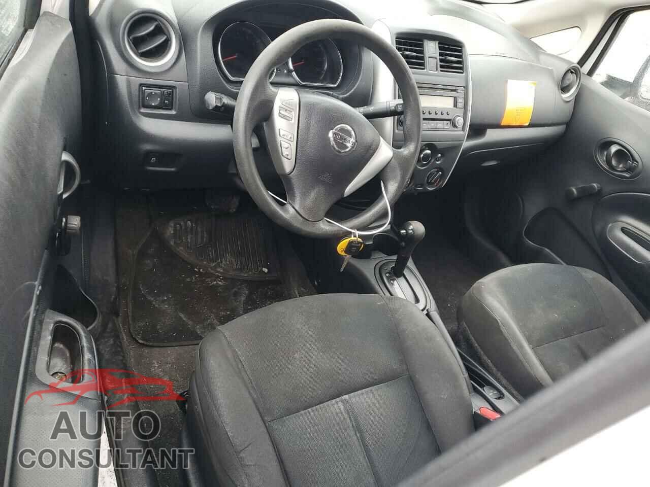 NISSAN VERSA 2016 - 3N1CE2CP5GL407427