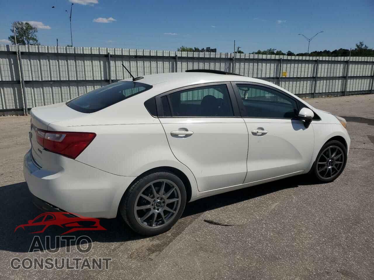 KIA RIO 2012 - KNADN4A38C6047536