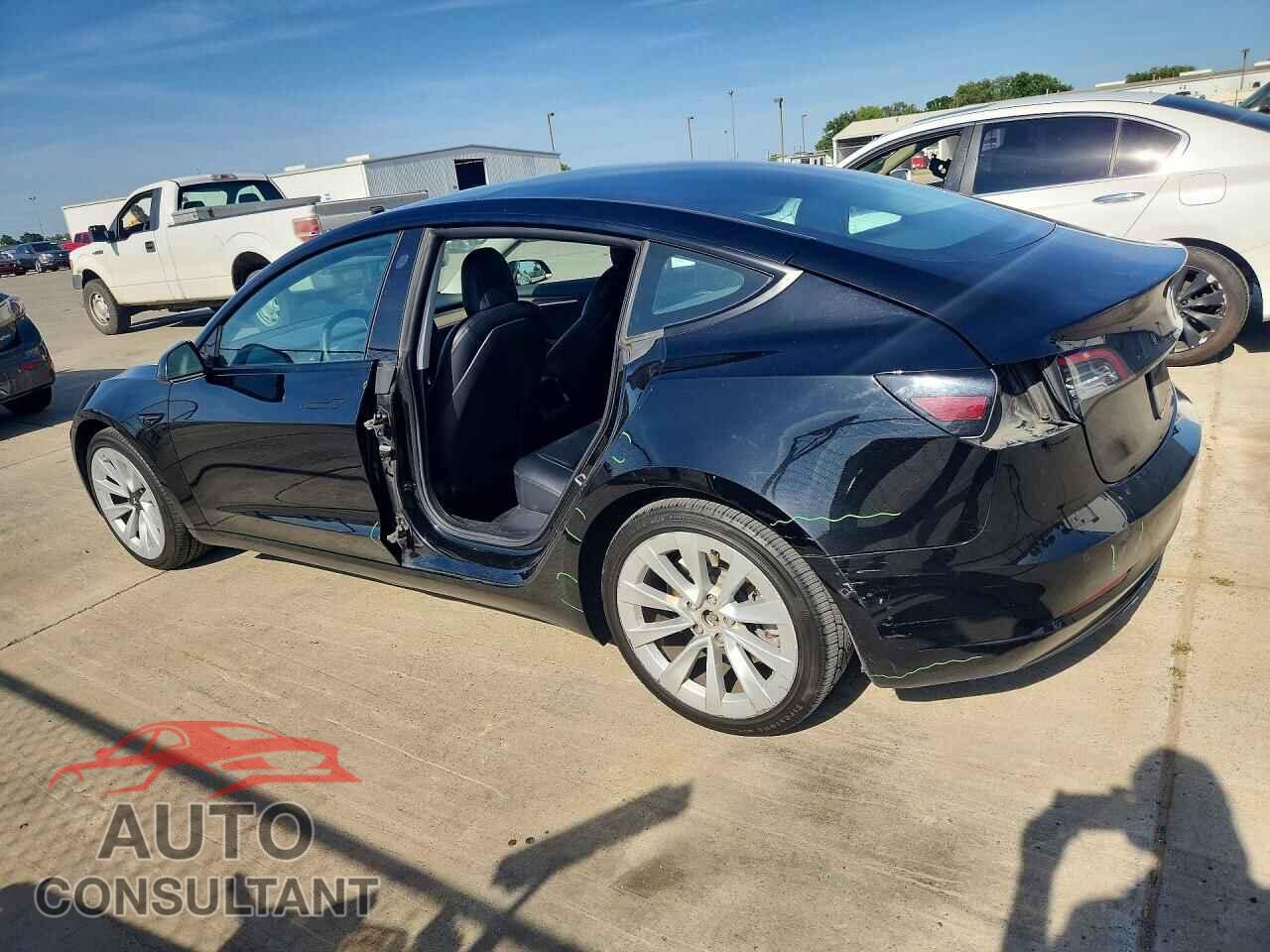 TESLA MODEL 3 2022 - 5YJ3E1EA5NF304777